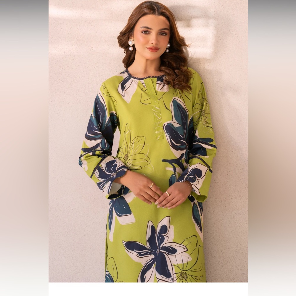 Floral Green and Blue Women's Top & Trouser- 2 piece set- Size M